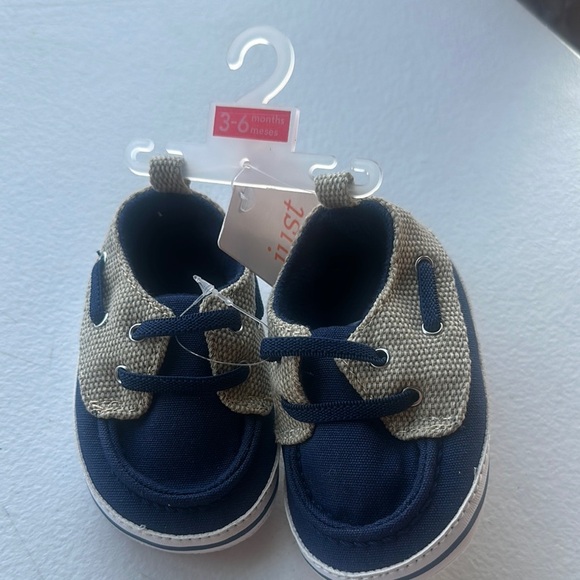 NEW Carter's Blue and Tan Baby Walker Shoes size 3/6 months - Picture 4 of 4